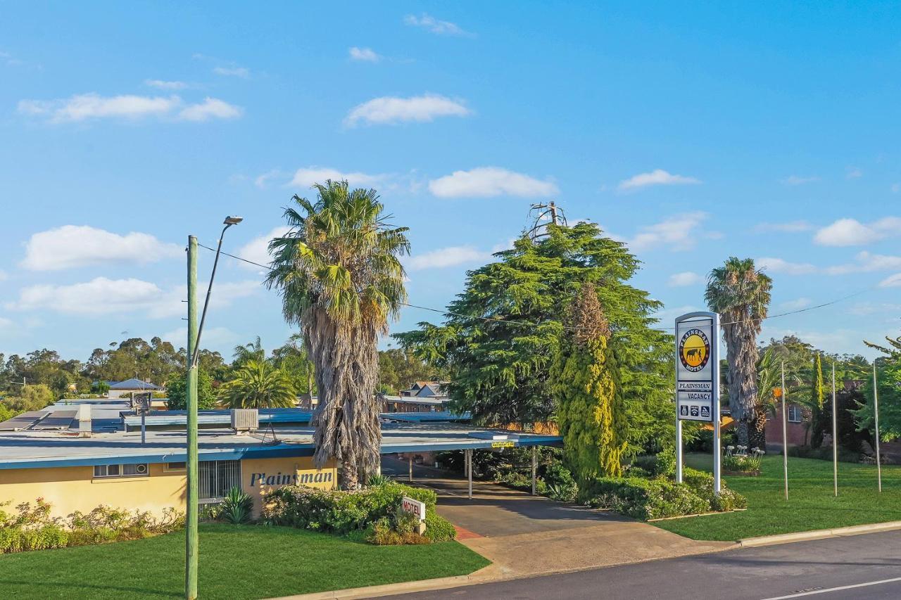 Plainsman Motel Forbes Luaran gambar