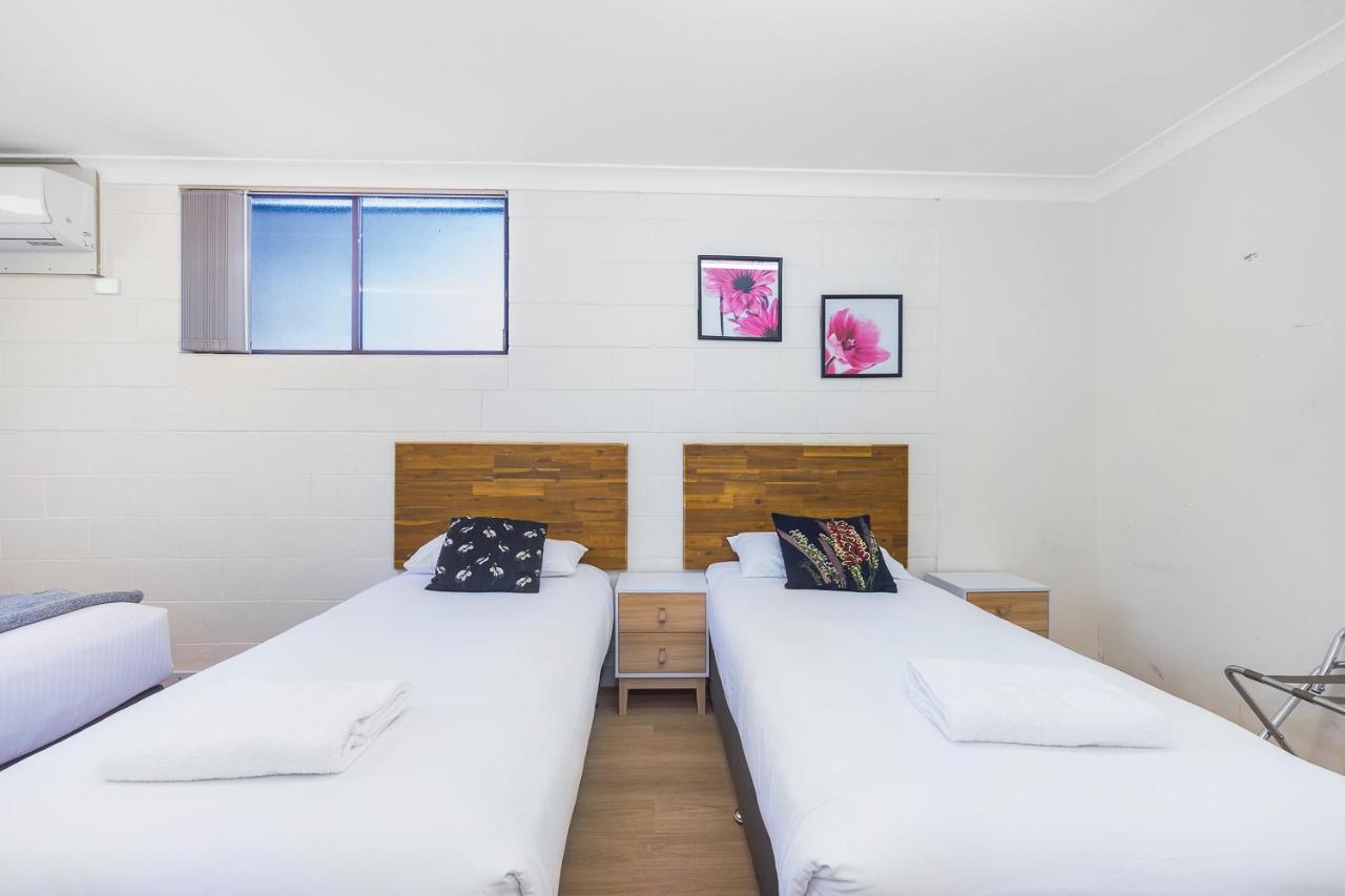 Plainsman Motel Forbes Luaran gambar