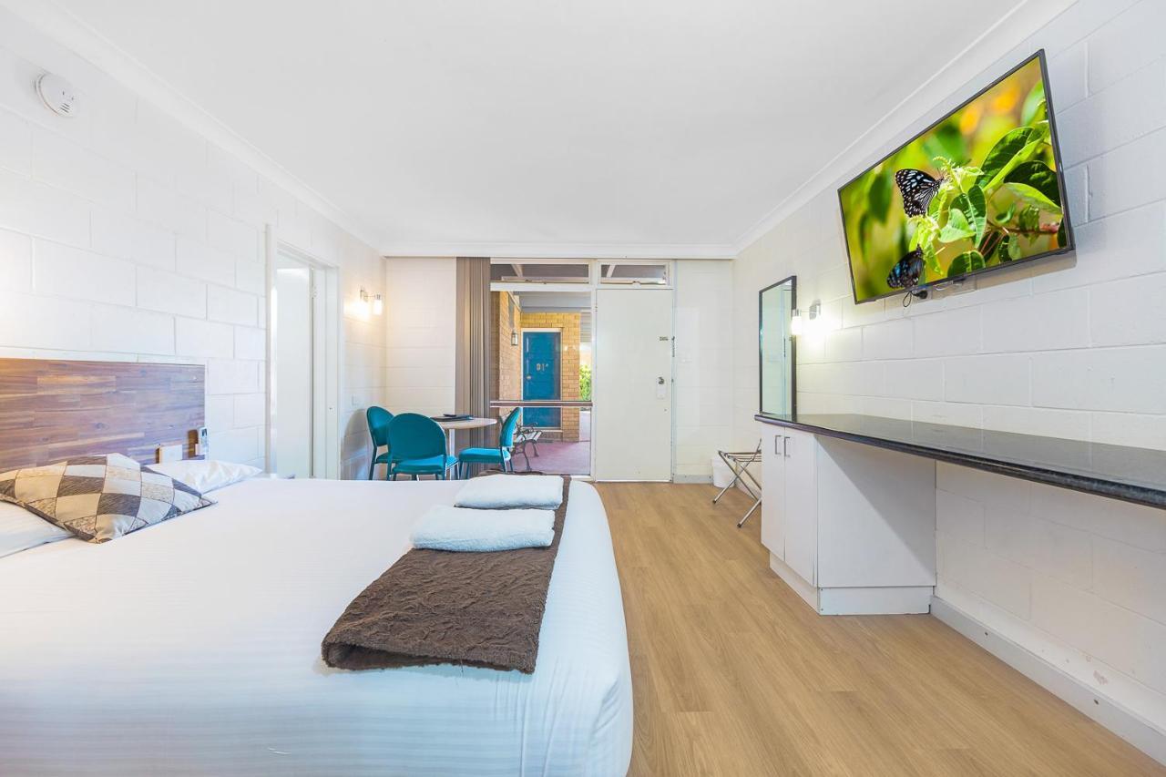 Plainsman Motel Forbes Luaran gambar