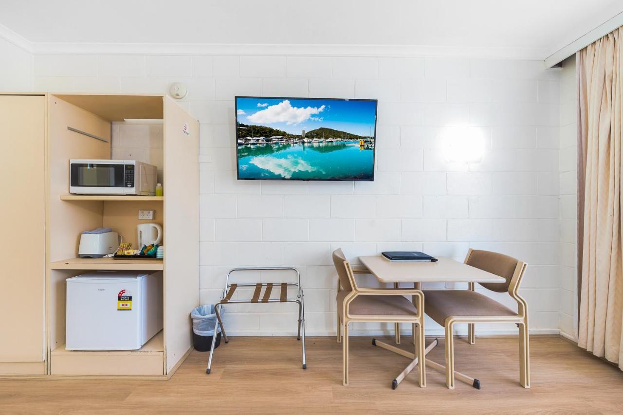 Plainsman Motel Forbes Luaran gambar
